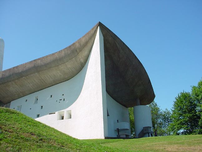 1950–1954: Chapelle Notre Dame du Haut, Ronchamp, France