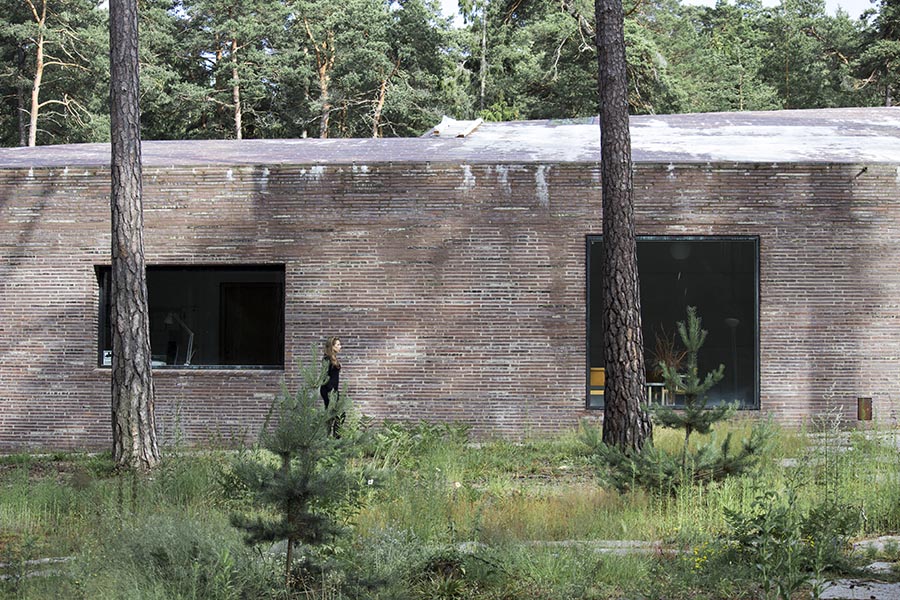 studio_esinam_woodland_cemetery_18
