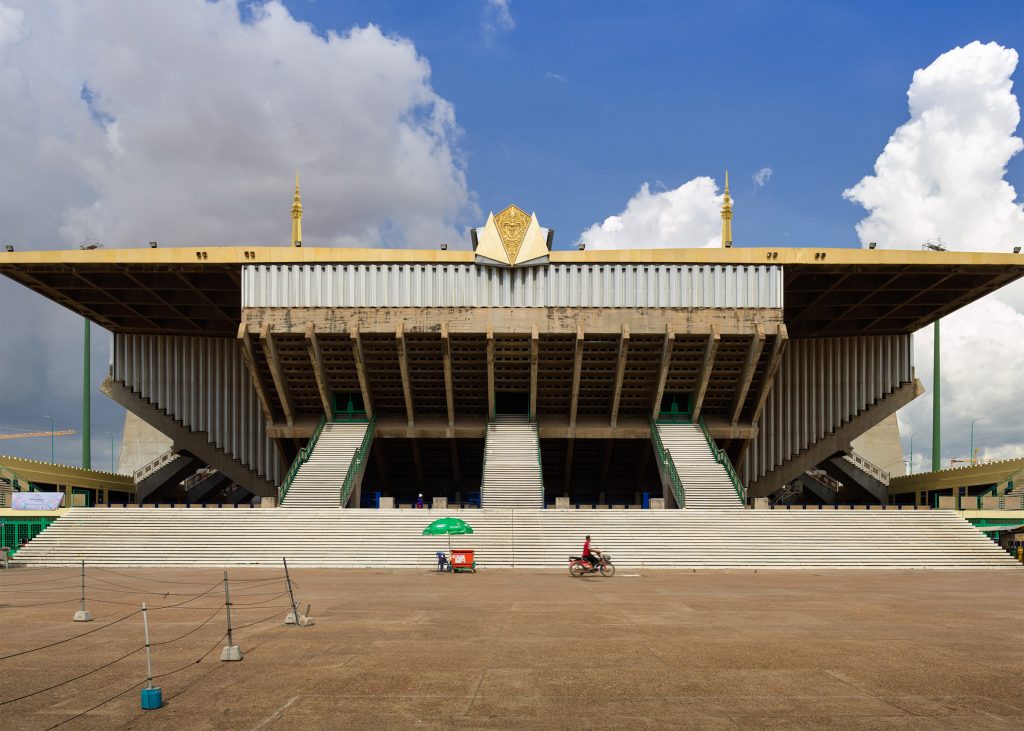 vann-molyvann-olympic-stadium-phnom-penh-cambodia-virgile-simon-bertrand-photography_dezeen_2364_ss_3-1024x731