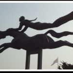 جستاری درباره‌ی شتاب، بیگانگی و زوالِ تخیل